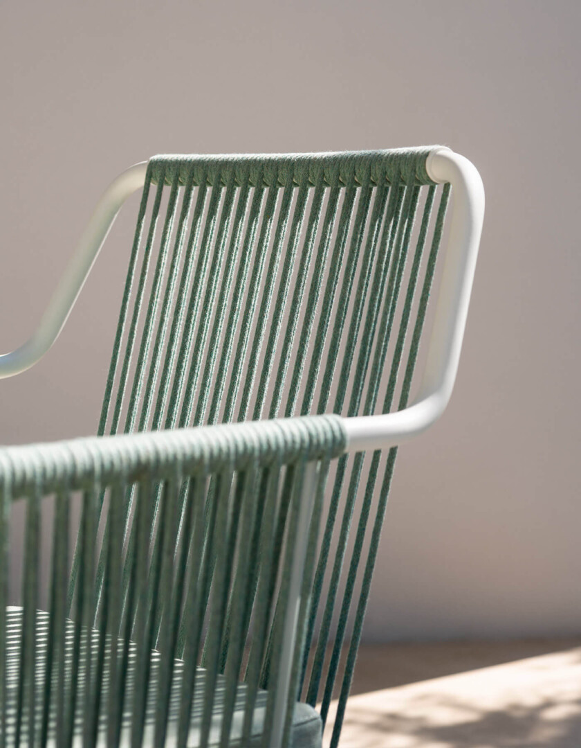 HARP 359 ARMCHAIR