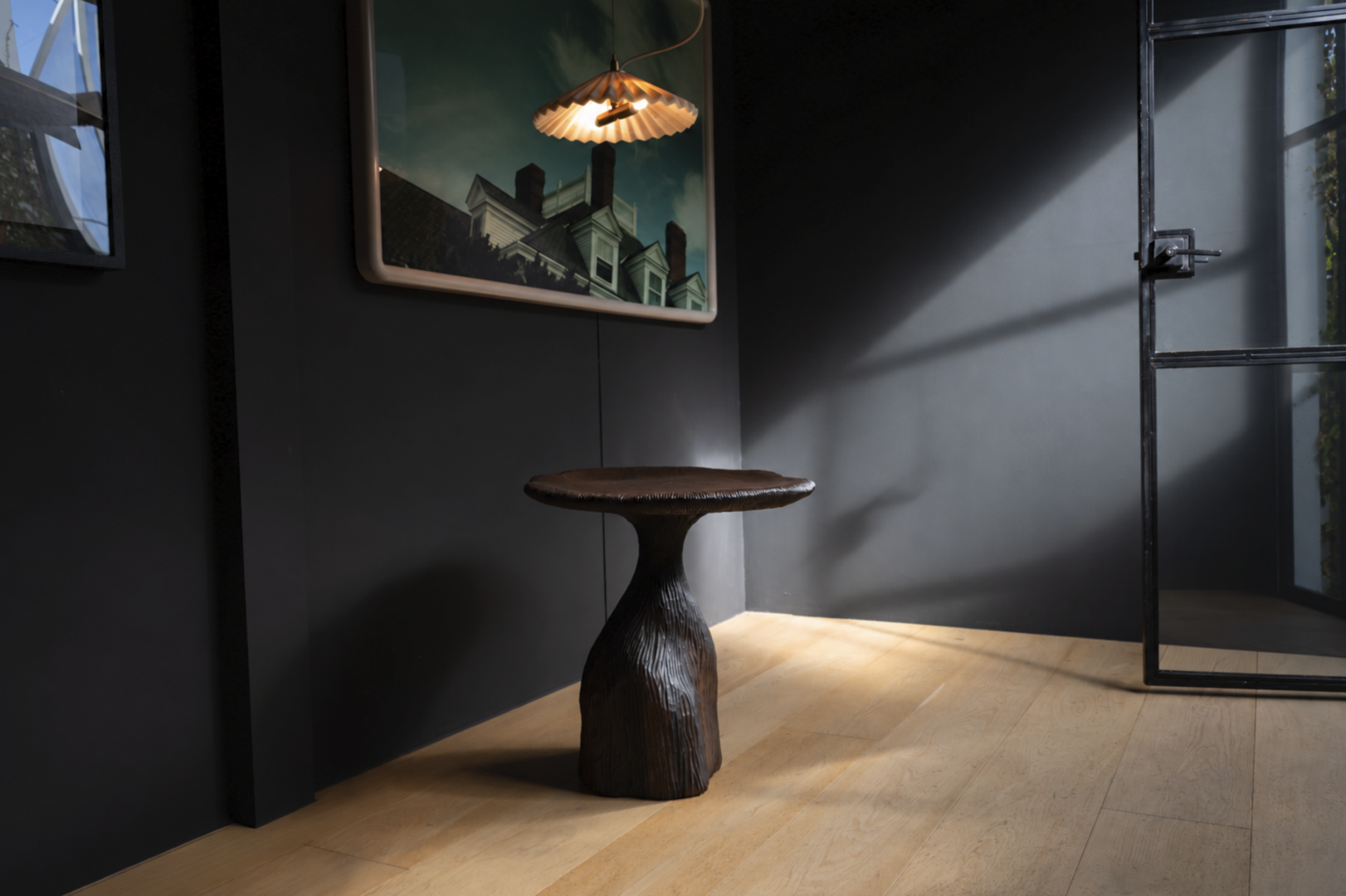 INTUITIVE ARCHAISME SIDE TABLE